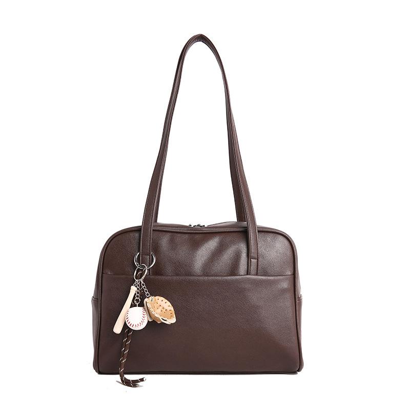 Retro niche large-capacity bag women's autumn new simple baseball underarm bag versatile pendant tote bag