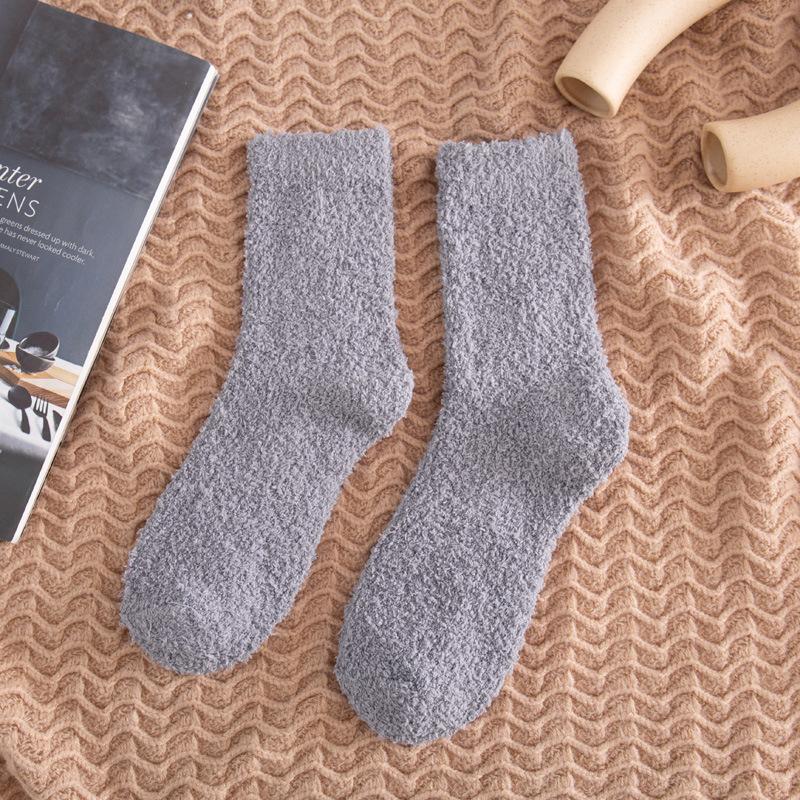 5/10 Pairs Solid Colour Men's Mid Calf Socks Autumn Winter Thickened Warm Floor Socks Home Use Non Shedding Coral Fleece Socks Comfortable