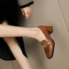 2024 Fyrkantiga Högklackade Loafers Kvinnor Höst Chunky Plattformpumps Kvinna Slip on Svarta Uniformsskor Mary Janes Zapatillas Mujer