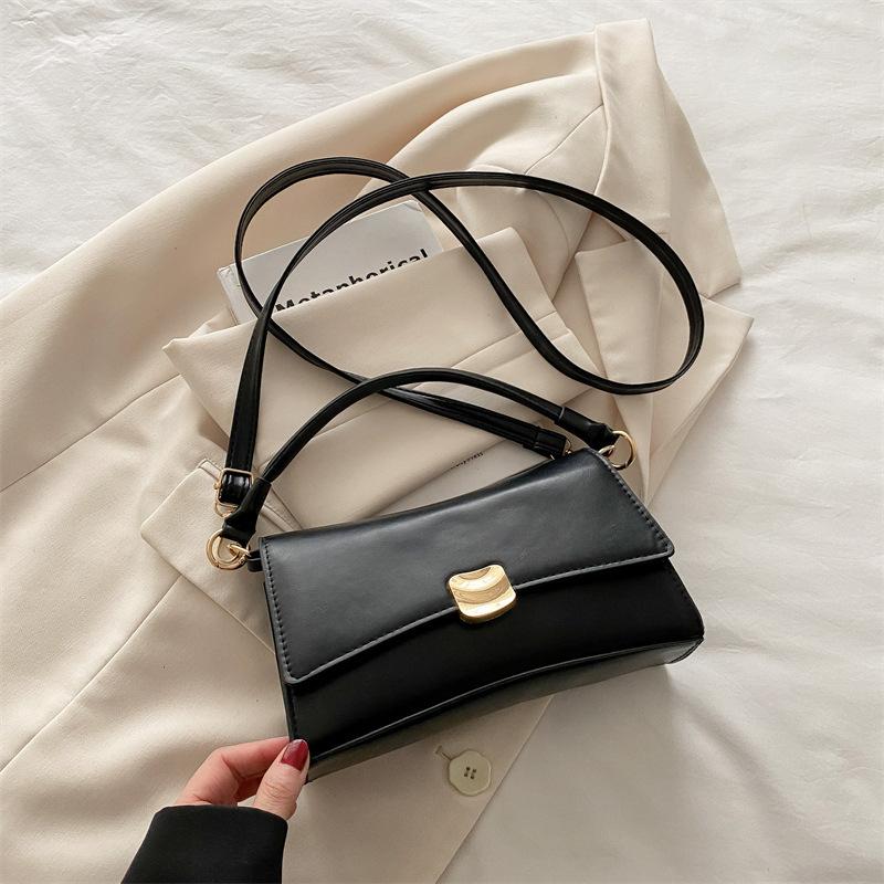 

Fashion versatile bag women s 2025 new trendy high-end texture niche single shoulder retro portable small square bag crossbody