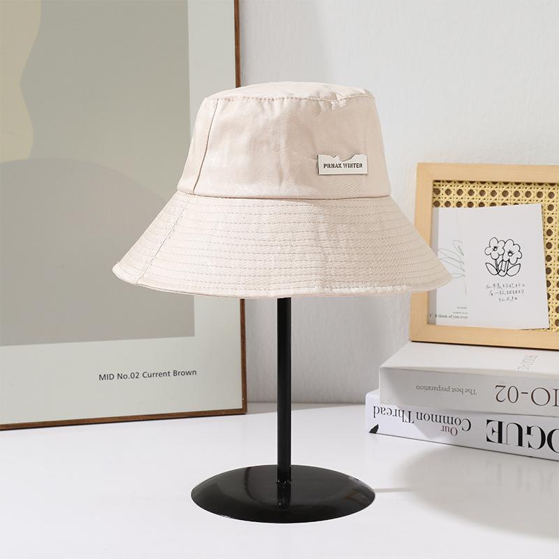 

Spring and autumn hat women s fashion versatile iron standard bucket hat summer street leisure face small visor Average size