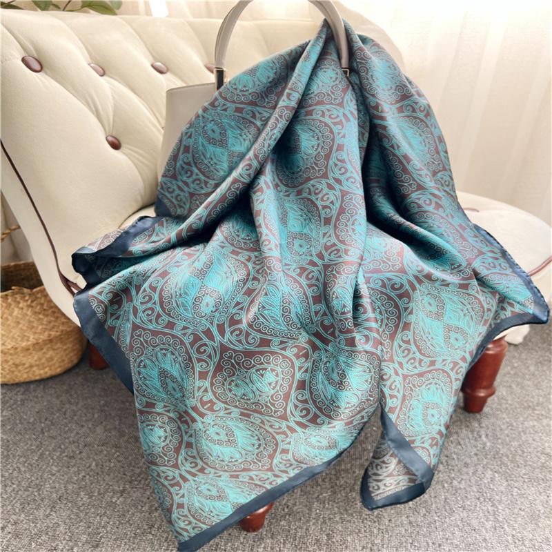 110*110 cm Quadratischer Seidenschal Damenmode Bedruckter kleiner Halsschal Büro Damen Haargürtel Folar Taschentuch Damen Taschentuch Schal Schal