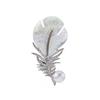 Niche Design Sense Luxury Diamond Feather Brooch High-End Anti-Light Pearl Corsage Women'S Jacket Suit Pin