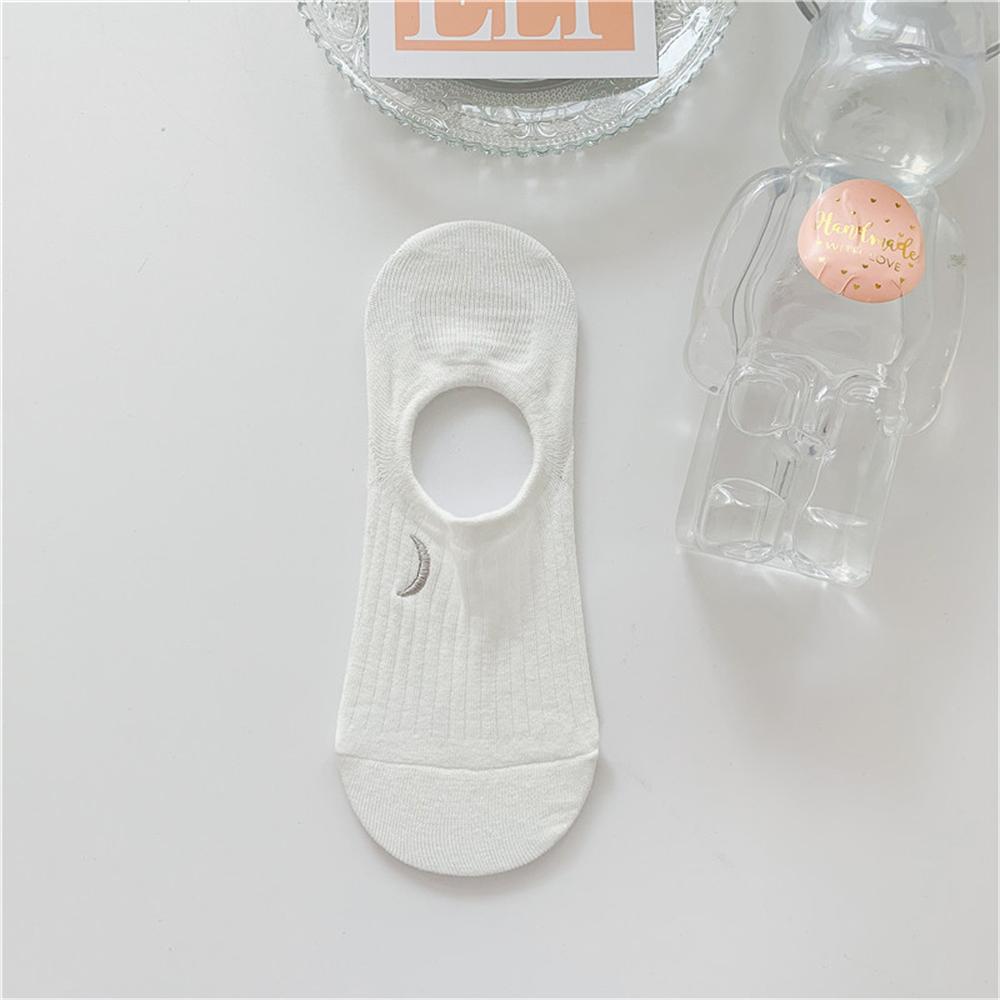 New Womens' Embroidered Bear Flower Strar Moon Squirrel White Cotton Fashion Summer No Show Invisible Socks Slippers Dropship