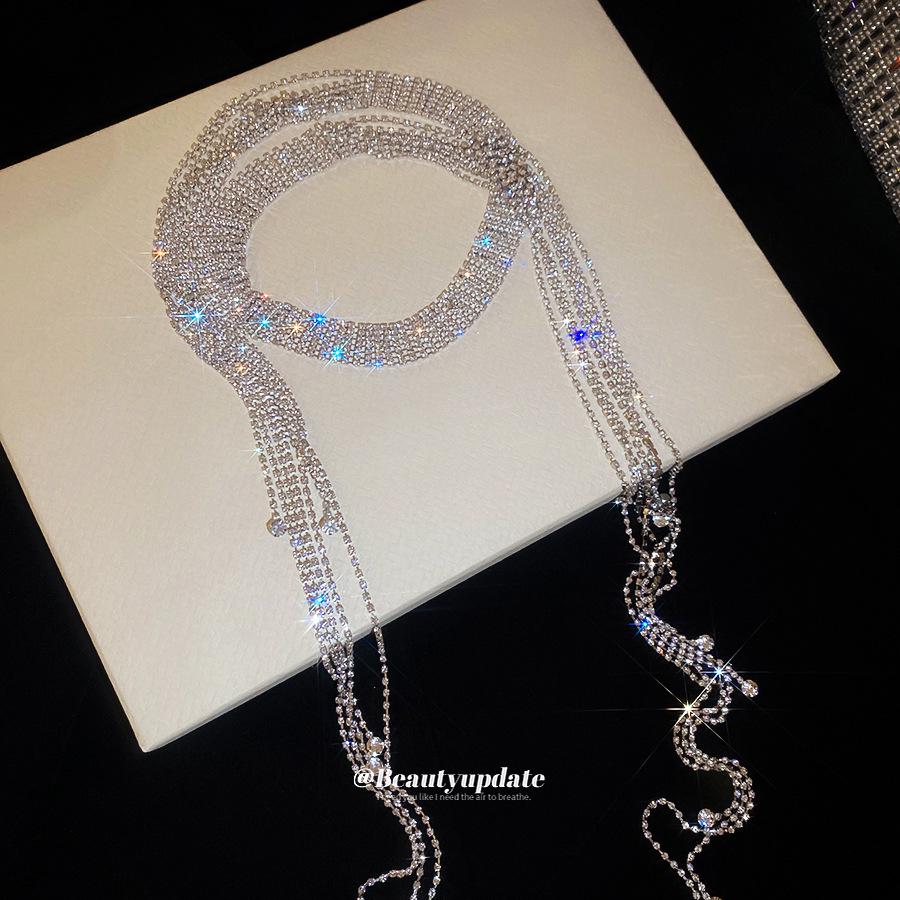 Elegant European Crystal Tassel Necklace: Vintage-Style Sweater Chain for Women
