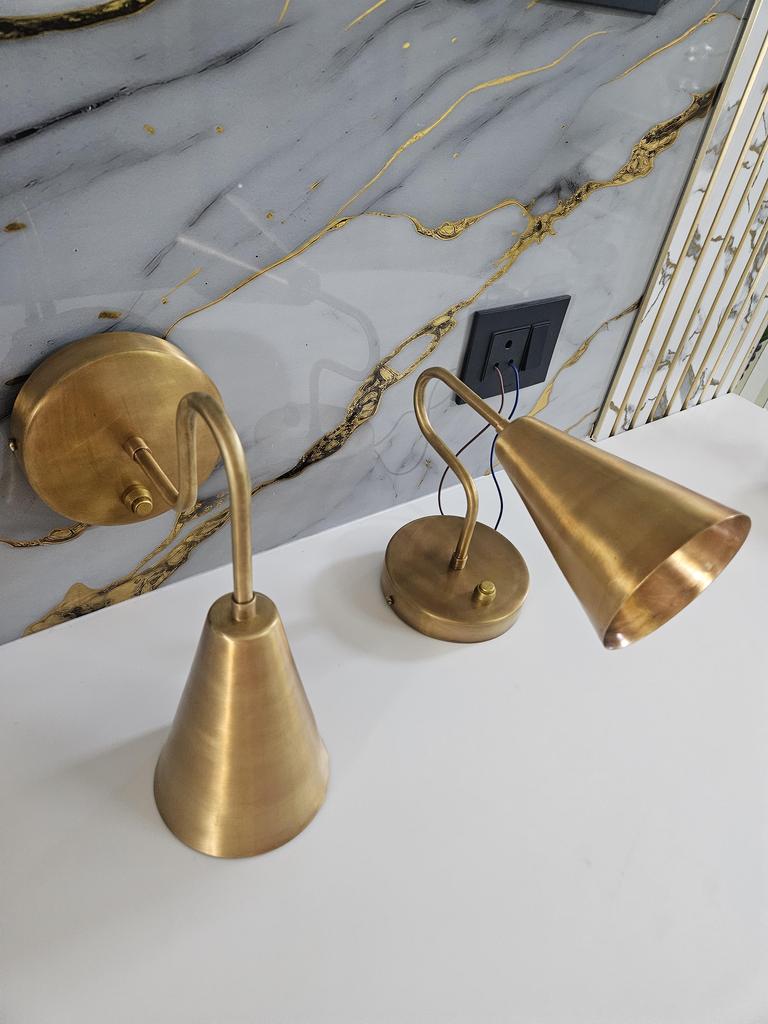 Modern Brass Wall Sconce Handmade Cone Shape Light Fixture Minimalist Bedside Lamp Mid Century Vanity Wall Lighting Home Decor Light Fixture