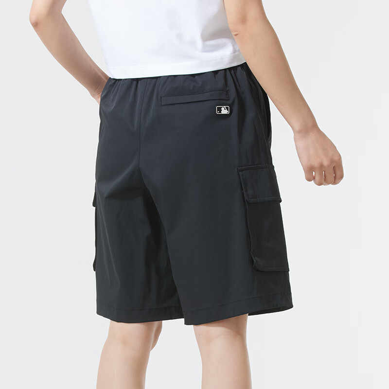 New MLB Basic New York YankeesGofcore Cargo Shorts Unisex Black 3ASMB0653-50BKS