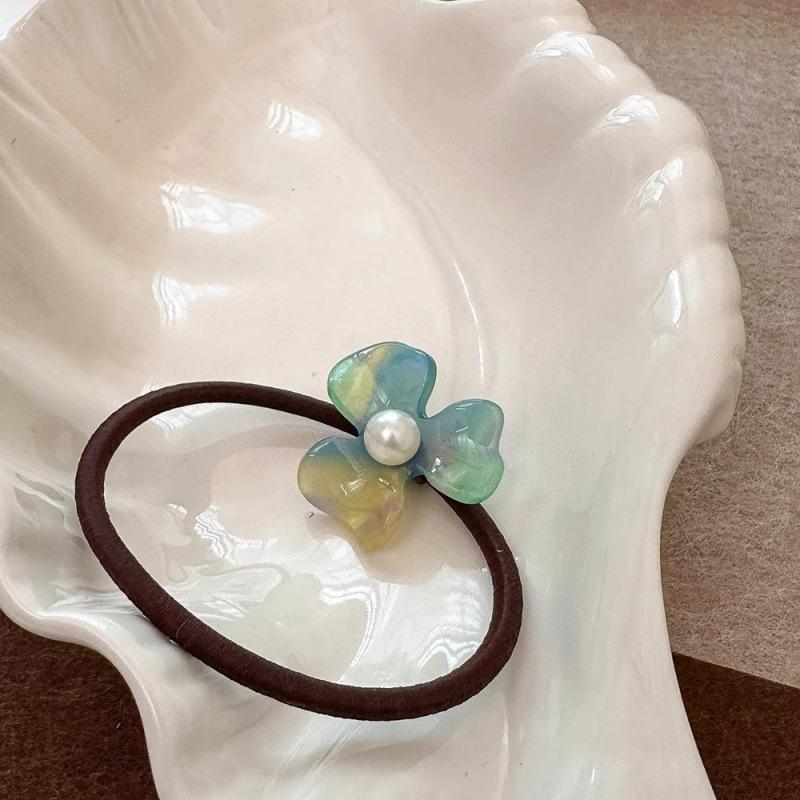Pearl Acetic Acid Floral Hair Tie – Sweet & Versatile Bun Accessory
