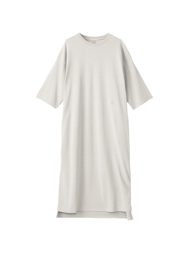 Helly Hansen HOW32300 Short Sleeve Loose UV Size M Women's One-Point Dress, Fit, Moisture-Wicking, Quick-Drying, Protection, Off-White,
