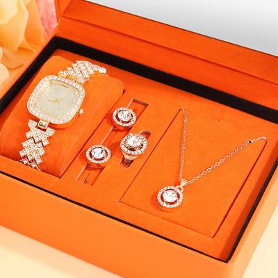 5 ks Luxusní dámské zlaté diamantové ukazovátko čtvercové křemenné hodinky Geometrické kulaté Dívčí přívěsek náhrdelník Náušnice Prsten Sada šperků