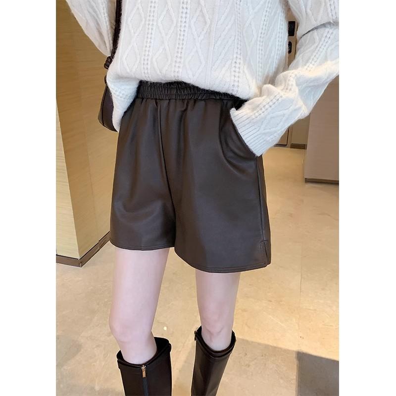 Women's Fall Winter Plus Size High Waisted Loose Slimming Casual PU Leather Shorts Black Outer Wear Fall Spring A Line Pants Mini Shorts