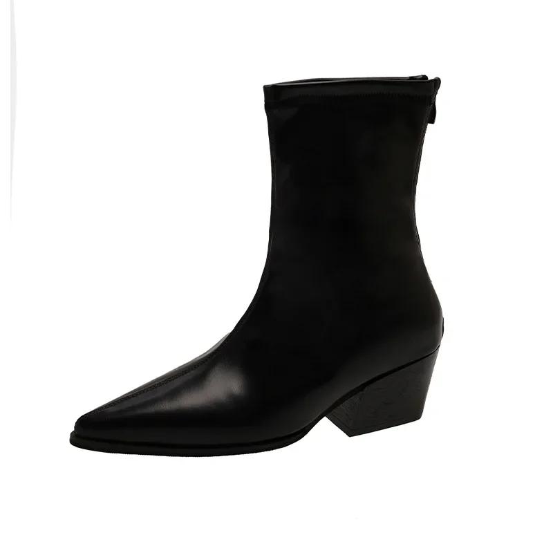 Large Size Women's Boots Korean Style Pointed Toe Fashion Boots Autumn Winter New Arrival Mid Heel Zipper Back Pull Short Tube