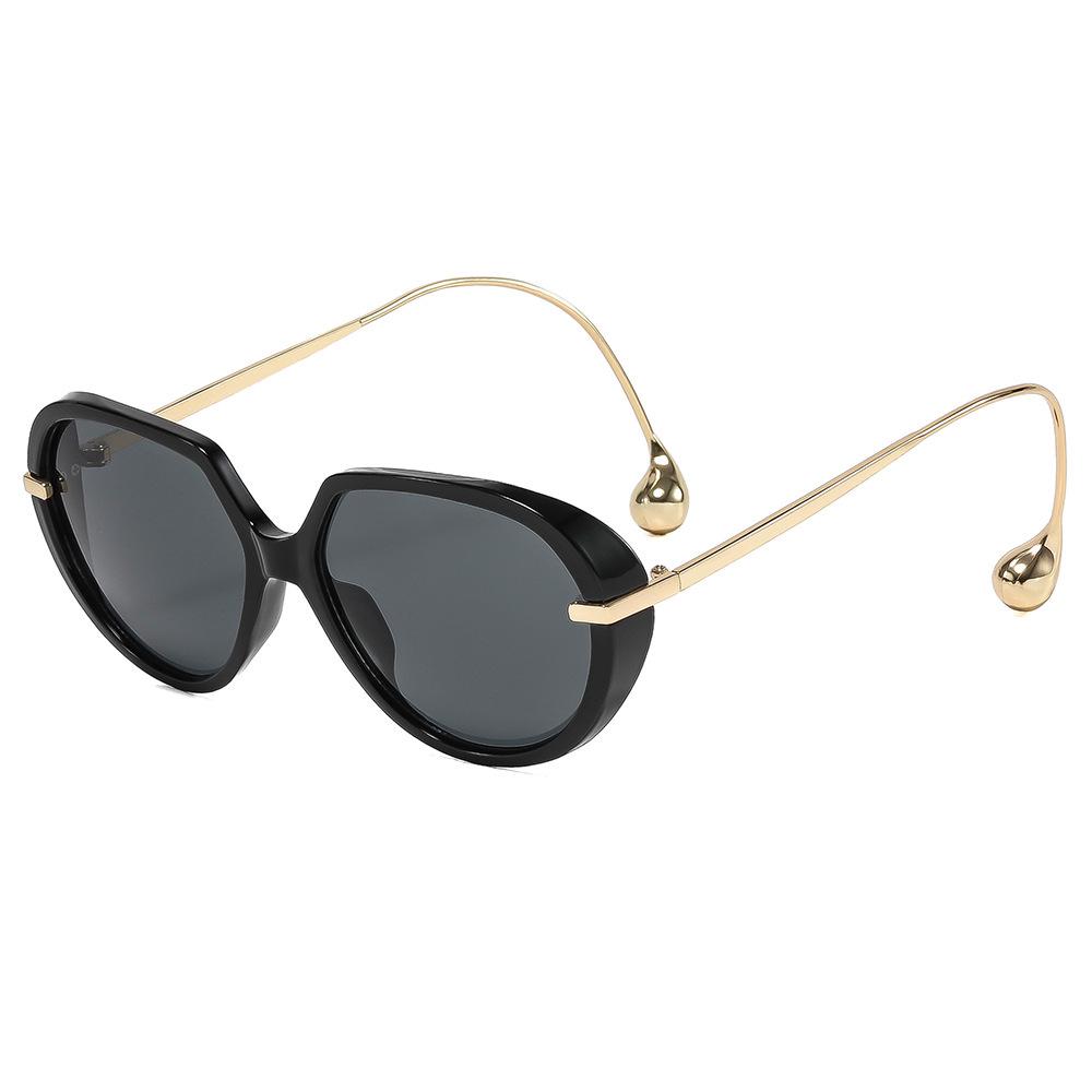Women's Oversized Retro Sunglasses - UV Protection, Face Slimming, High-End Style