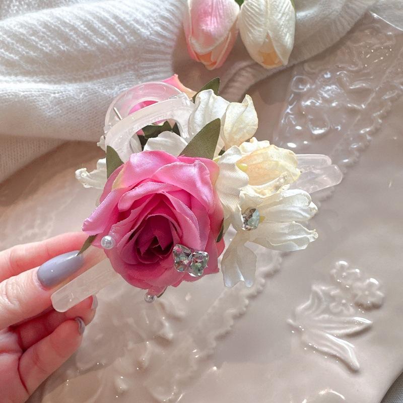 

Корейская эфирная цветочная заколка-краб для волос, Новая весенняя заколка для волос с цветами и стразами, Элегантная заколка-краб для женщин