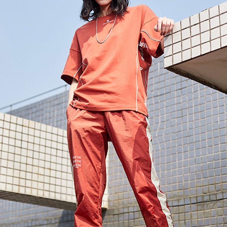 Li Ning Basketball Collection Drop Shoulder Sleeve T Shirt Women's Caramel Red AHSQ116-2