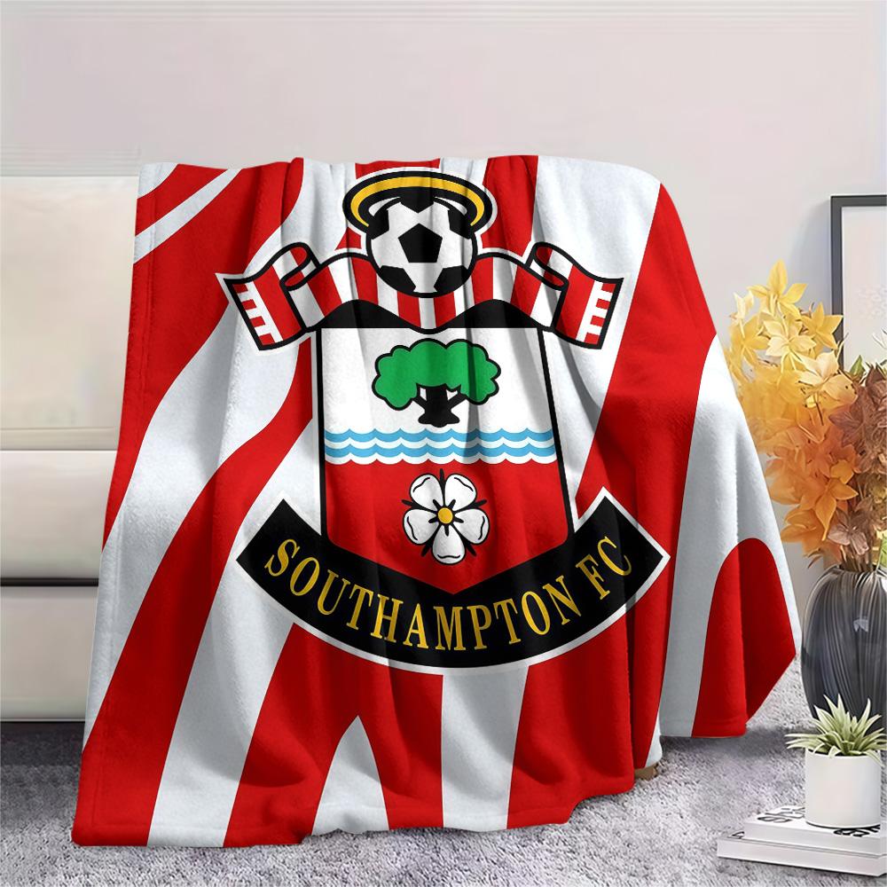 Southampton FC Flannel Blanket, High Quality Comfortable for All Seasons, Home Decor, Warmth and Comfort