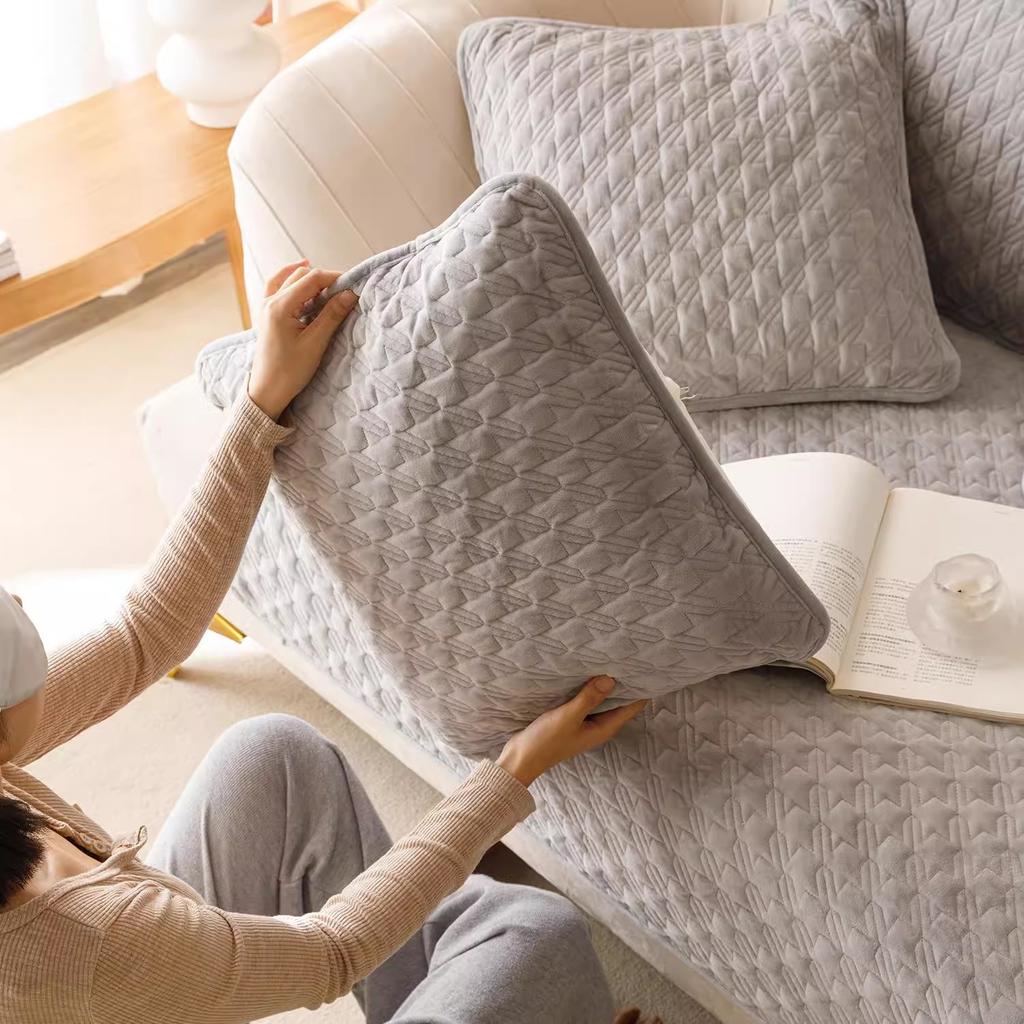 Sedací polštář Zimní Krátký Plyš Protiskluzový Jednoduchý Moderní Lehký Luxusní Styl Polštářek Sezónní Kožený Potah na pohovku Látkový ručník