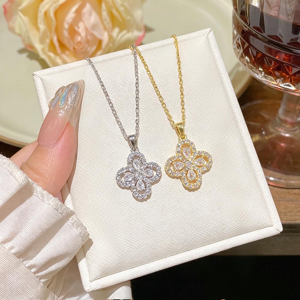 Korean Style Luxury Clover Titanium Necklace with Zircon - Stylish Women's Clavicle Chain