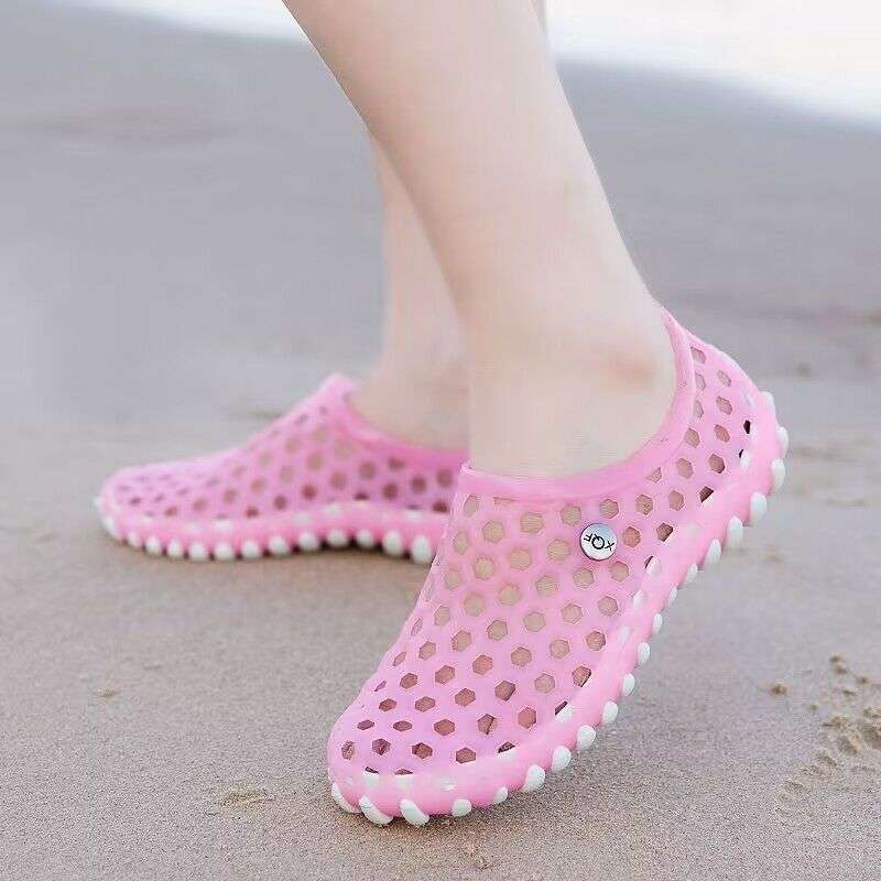 Parent-child children's beach shoes men's and women's summer non-slip soft-soled wading shoes small medium and older children's sandals bird's nest