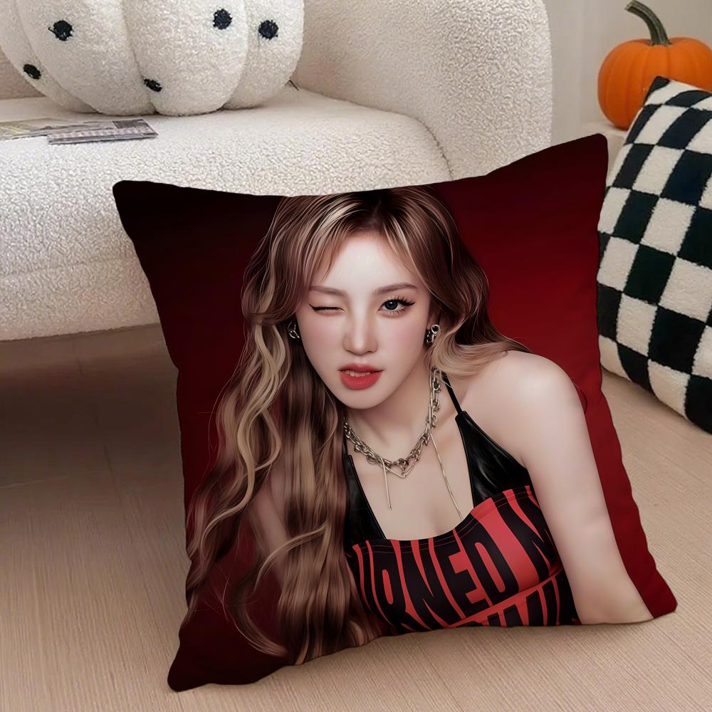 Quirky Korean Beautiful Singer SSong Yuqi Cushion Cover Throw Pillow Cover Hidden Button Durable Polyester Chair Cushion