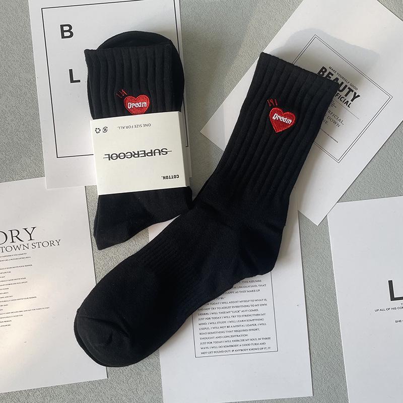 Meias de Algodão Bordadas com Urso Polar Estilo Shawn Yue para Homem - Preto e Branco Comprimento Médio-Alto