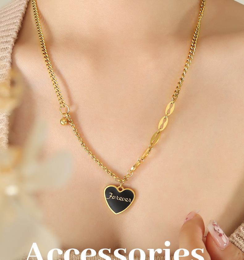 Chic Minimalist Women's Peach Heart Pendant Necklace: European & American Style, Sexy Layered Design with Drip Oil & Steel Beads