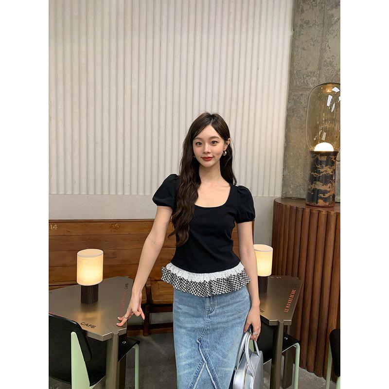 Interpret Beauty Summer 2025 Sweet Lace Trim Slimming Square Neck Short Sleeve T-Shirt S5012