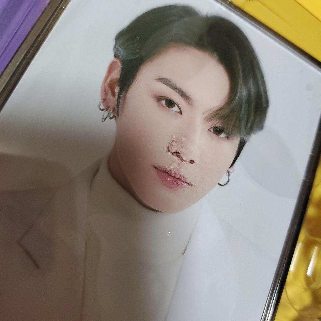 [USED] BTS Official Jungkook Photo Folder Key Ring Mini Photo Trading Card