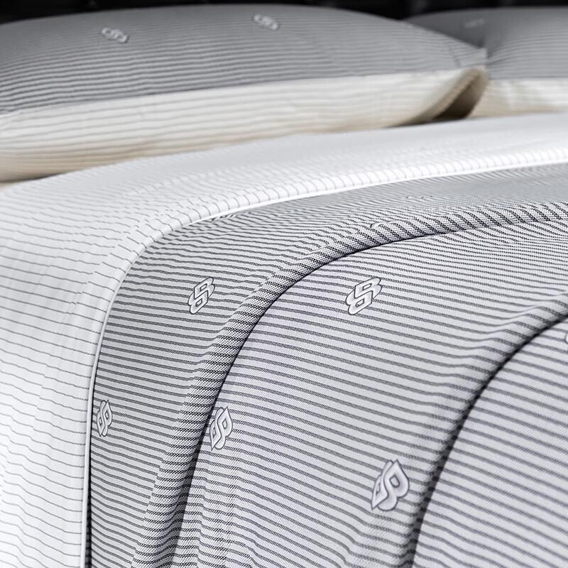 BOSS Hugo Boss All-Season Ice Bamboo Cooling Quilt
