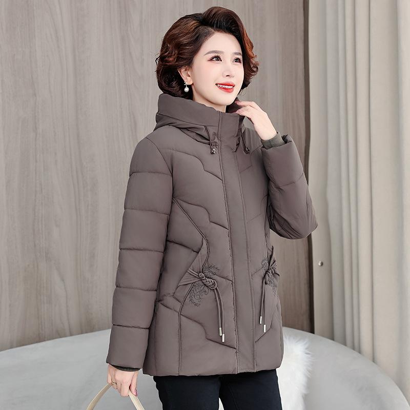 2025 winter new plus-size women's cotton jacket high-end embroidered short hooded cotton jacket