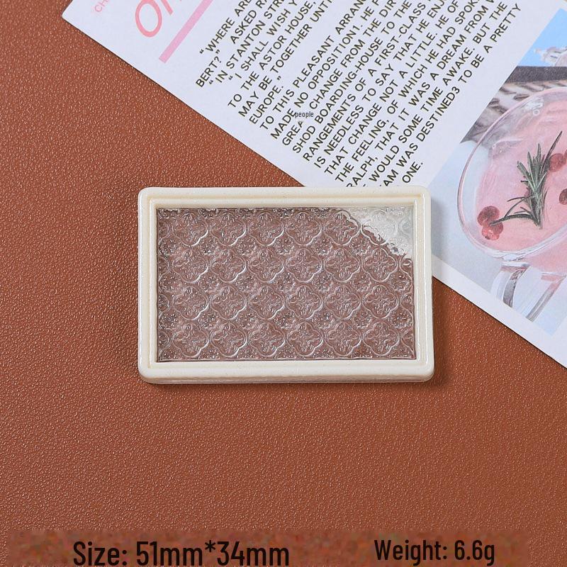 Handmade Cartoon Resin Jewelry Ornaments with Transparent Carved Square Plate