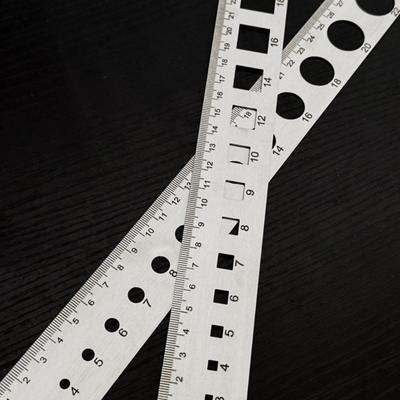 Fiziksel Ölçüm Aletleri – Metal cetveller ve köşeler