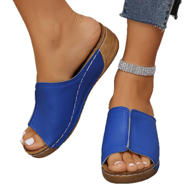 New Wedge Heel Slippers, Thick-soled, Cool and Simple Plus-size Women's Shoes