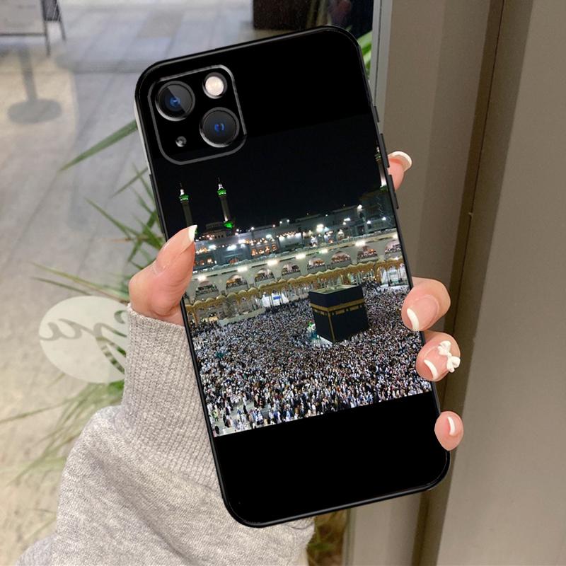 Islamic Muslim Pilgrims In Mecca Case For iPhone 17 Pro Max 16 14 13 12 11 15 Pro Max Plus 12 13 Mini 16e 17 Air Back Cover