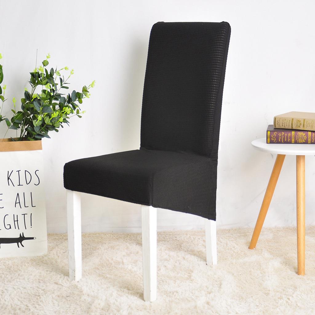 Vergrößerter und verdickter Stuhlbezug in Sonderform. Hochelastischer, einteiliger, staubdichter Universal-Stuhlbezug für Restaurants und Hotels