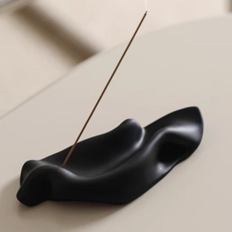 

Incense Ornaments Aesthetic Aromatherapy Ornament Nordic Decorative Sculptures Creative Elegant Miniature Luxury Accessories чёрный