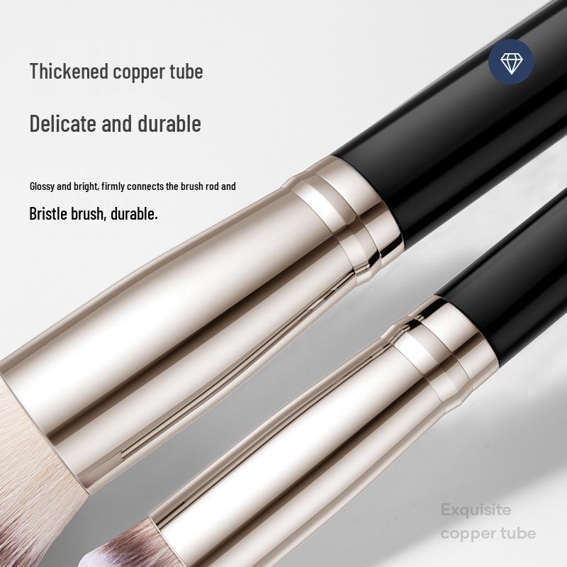 “270 Streak-Free Concealer Brush, 170 Soft Bristle Foundation Brush, and Large Powder Contouring Brush Set”