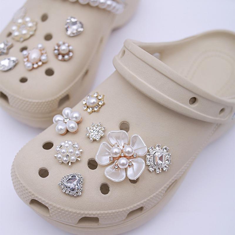 Σετ 15 τεμ. Πολυτελή μεταλλικά Στολίδια Παπουτσιών Αξεσουάρ Τρύπα Αγκράφα Παπουτσιού Προηγμένο Διαμάντι Μαργαριταρένια Αλυσίδα Στυλ Μπαλέτου DIY 3D Διακοσμήσεις Παπουτσιών