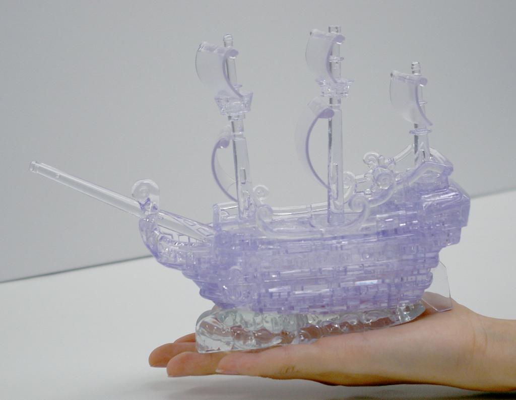 Crystal Puzzle 98 Piece Pirate Ship 50140
