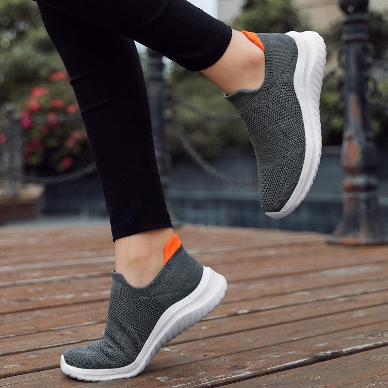 Men Sneakers Men Shoes Casual Breathable Summer Mesh Sneakers Lightweight Slip-on Sneakers Shoes for Male