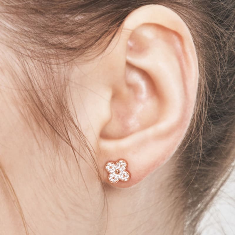 CRANNE 14K PLATED Clover Motif Post Earrings C24EB328