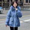 Short-style School Overcomes Women's New Cotton-padded Jacket Winter Cotton-padded Jacket with Loose Cashmere and Thick Fur Collar.