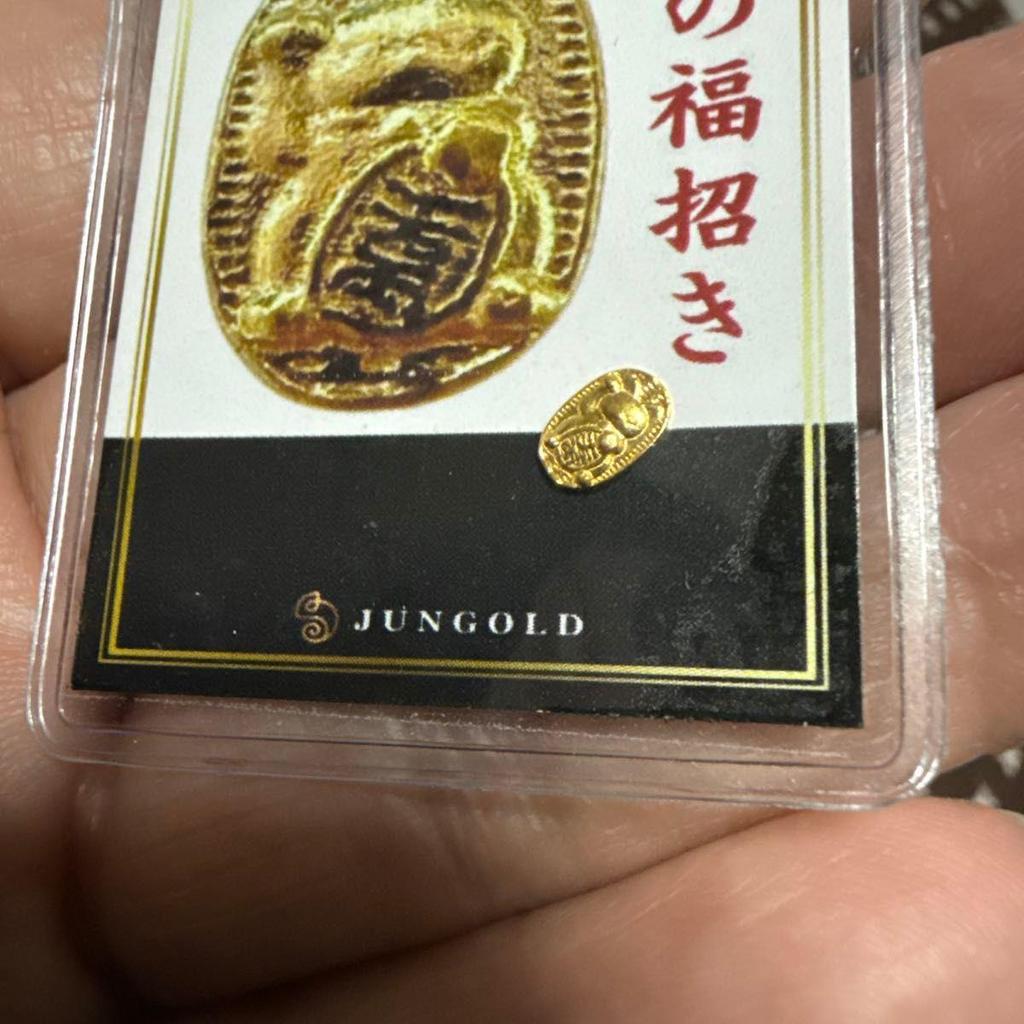 Used Pure Gold Lucky Beckoning Cat, Oval Shape, Lucky Charm, Fortune Goods