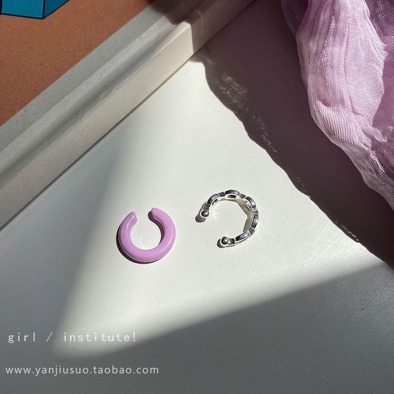 

Фиолетовые серьги-клипсы в форме буквы С для женщин - Летняя коллекция 2025 г., прокол не требуется Asymmetric Chain Ear Cuff фиолетовый