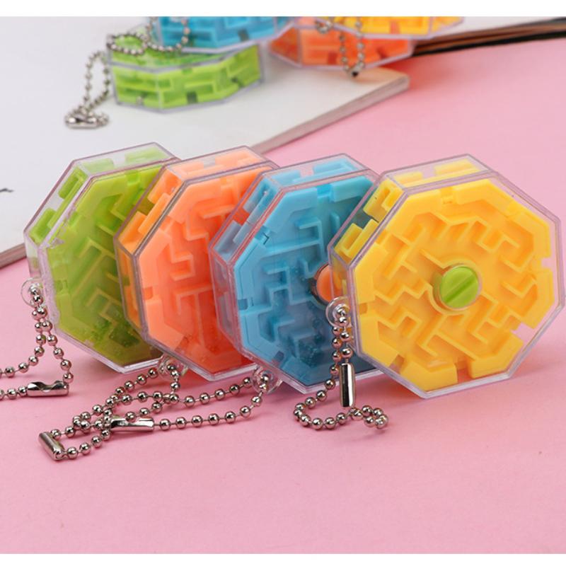1/3/5 Stück Zehnseitiger Dreidimensionaler Labyrinth Kreativ 3D Rollende Kugeln mit Schlüsselanhänger Kindergeburtstag Kindergarten Party Geschenke