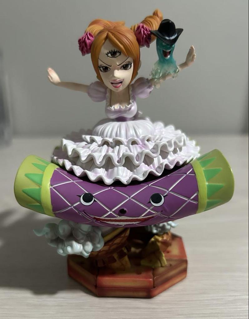 [USED] One Piece Garage Kid Overseas Figure Charlotte Pudding Diorama