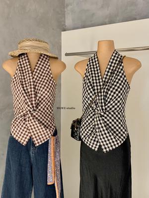 Üst Kıyafetler – Tişörtler ve üstler