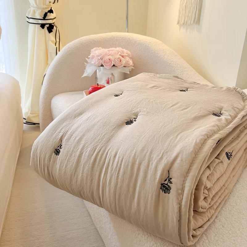 Japanese Minimalism Skin-friendly Summer Blanket Soft Breathable Single Double Duvet Washed Embroidered Comfortable Thin Quilt