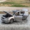 1/18 KIA K4 Alloy Car Model Die Cast Metal Toy Vehicles Simulation Model Car Static Ornament Collection Boy Children's Toy Gifts