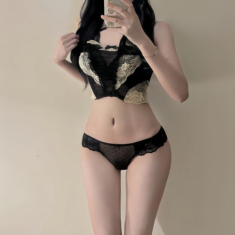 Half Hip Comfortable and Sexy Thong Panties Hot Lace Low Waist Triangle Women's Panties